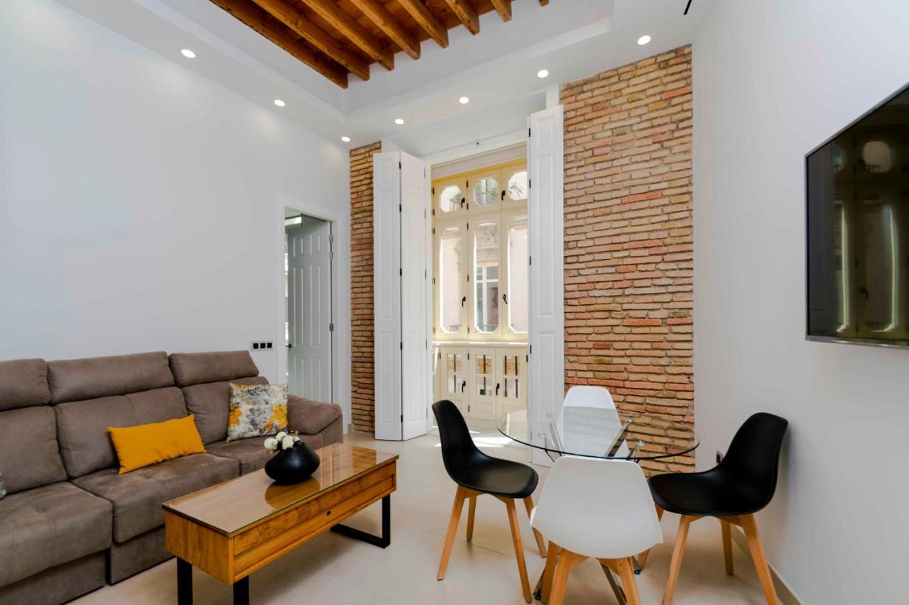 Inmalaga Santos Suites 1 מראה חיצוני תמונה